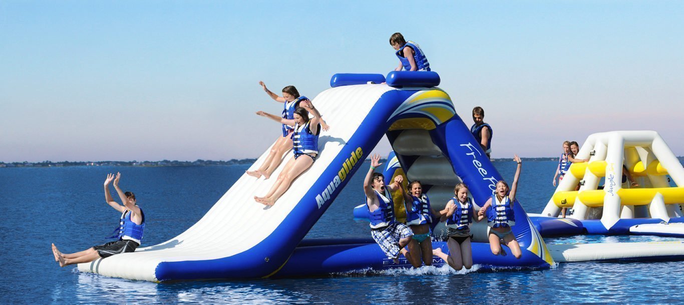 Our seven tips when buying quality commercial inflatable products. - Water Warrior Services