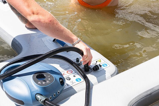 Aquapark Rechargeable Pump 120V - Water Warrior Services